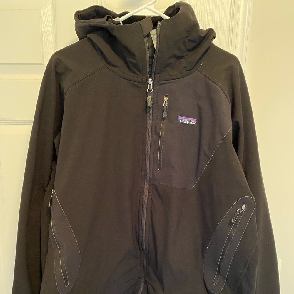 Men’s Patagonia Winter Guide soft shell jacket XL